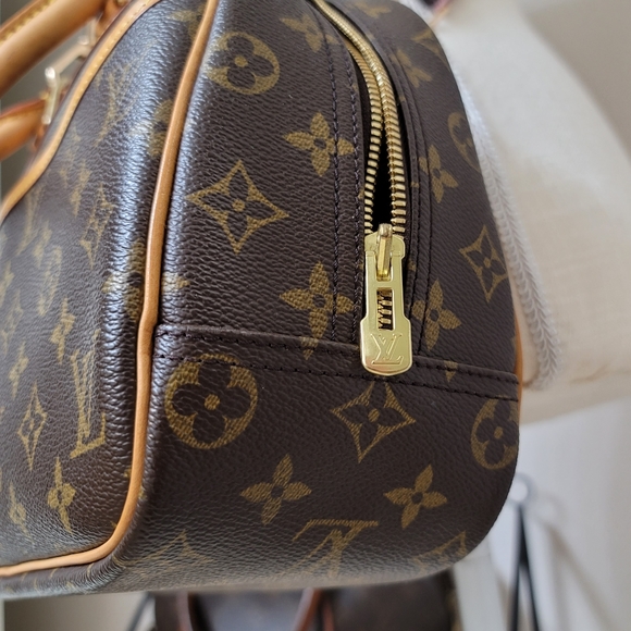 💎💎Louis Vuitton handbag💎💎 - Picture 6 of 8